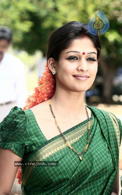 Nayanthara Pics - 37 / 50 photos