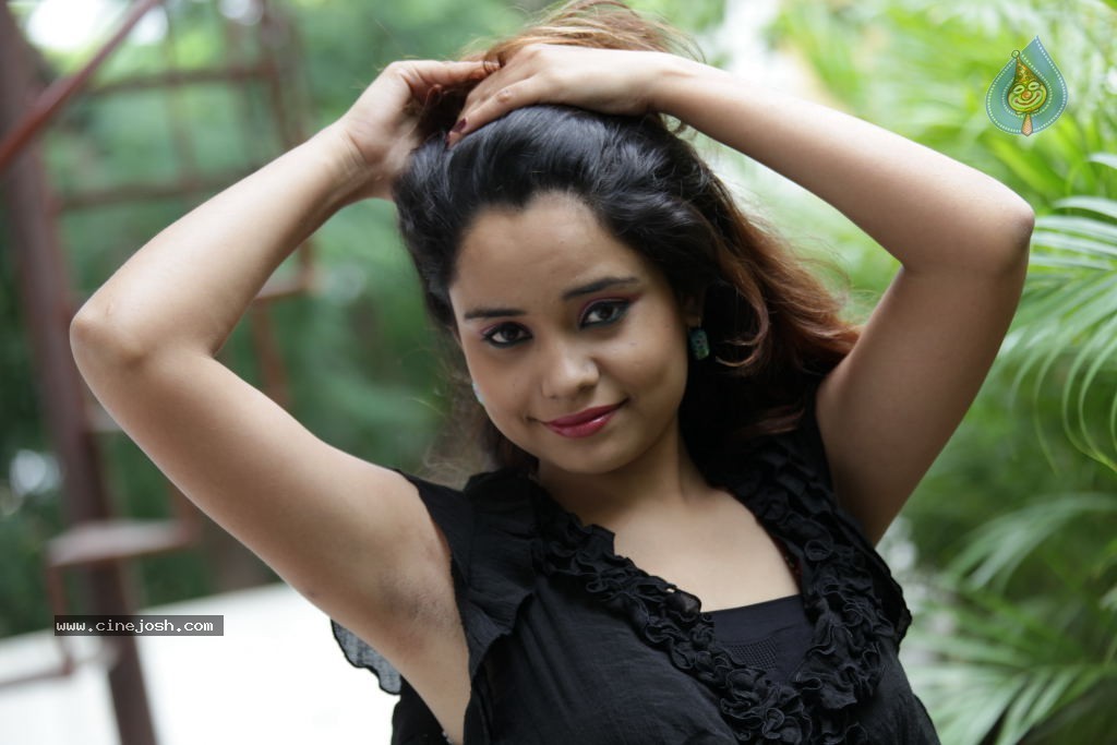 Neha New Stills - 30 / 60 photos