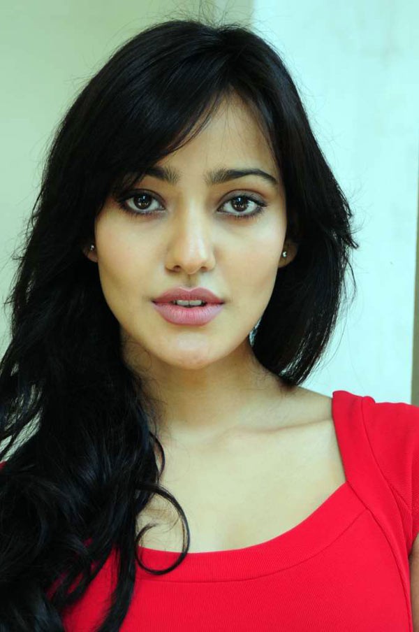 Neha Sharma - 27 / 58 photos