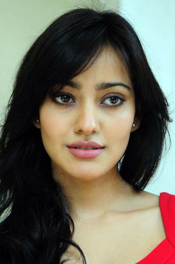 Neha Sharma - 29 / 58 photos