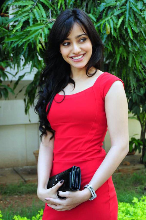 Neha Sharma - 49 / 58 photos