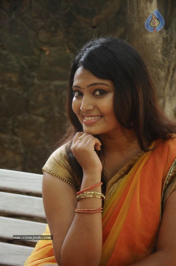 Nekha Hot Stills - 29 / 57 photos