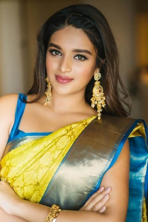 Nidhhi Agerwal Stills - 1 / 6 photos