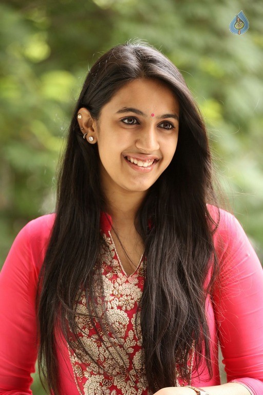 Niharika New Photos - 37 / 42 photos