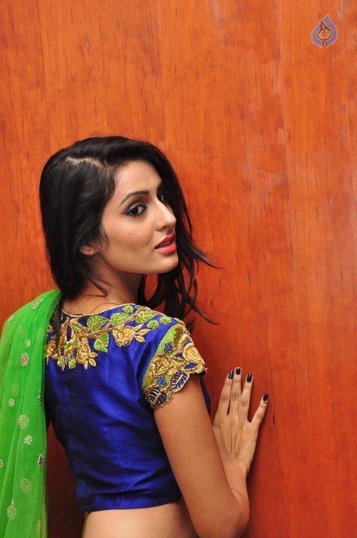 Nikhitha New Pics - 4 / 33 photos