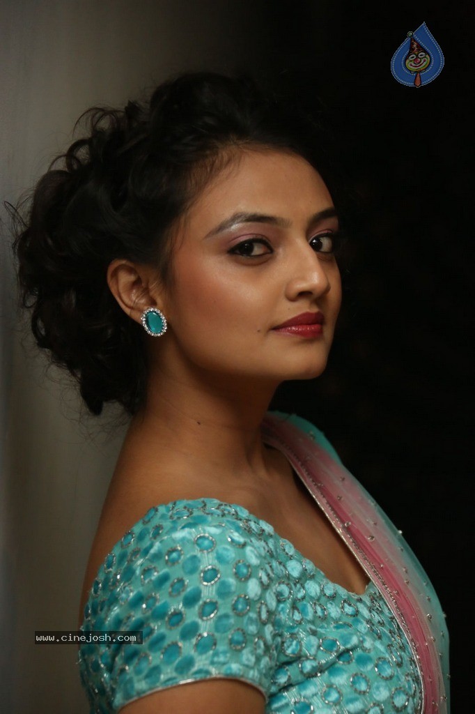 Nikitha Narayan Latest Pics - 7 / 90 photos