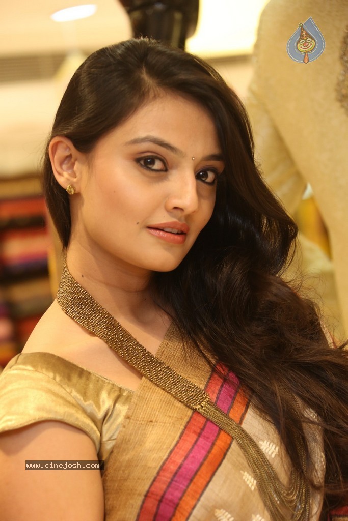 Nikitha Narayan Stills Photo Of