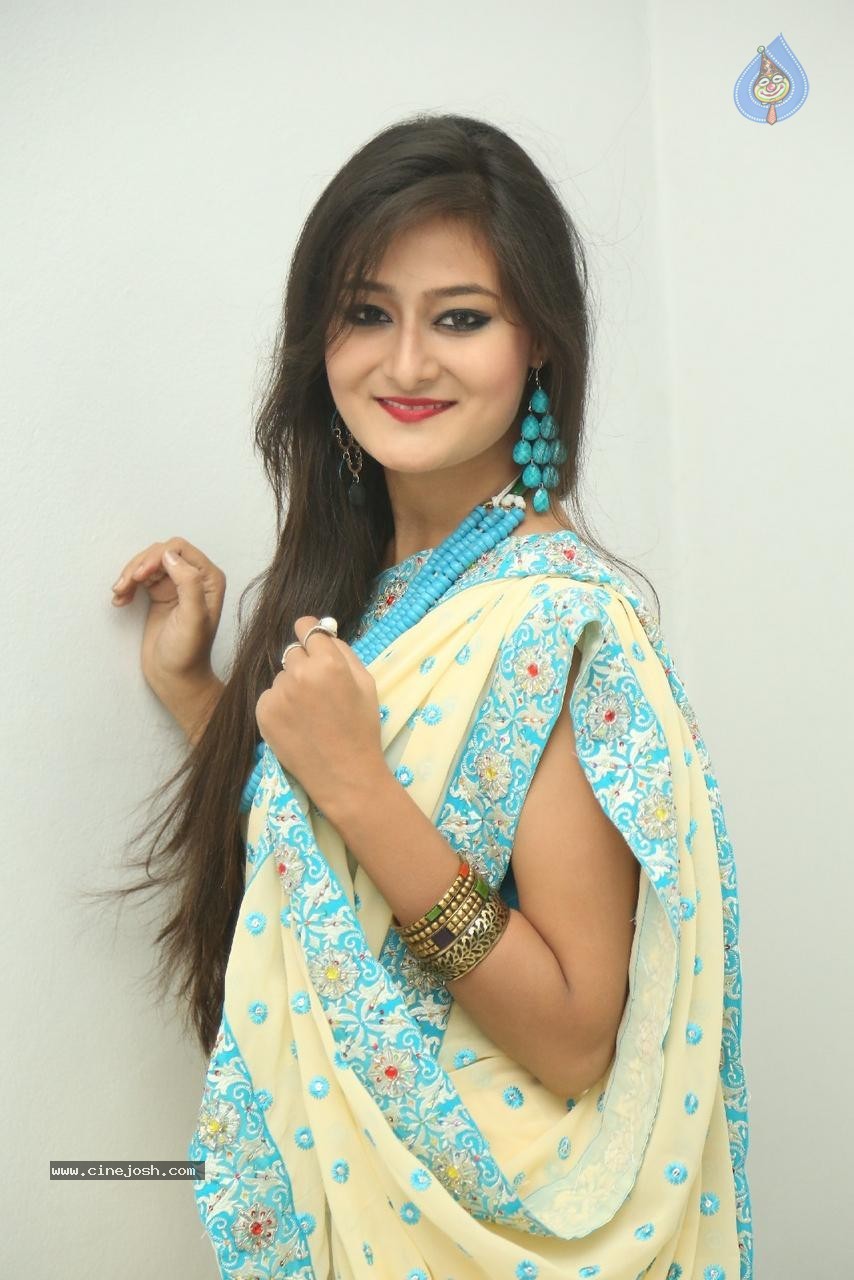 Nilofer Latest Photos - 11 / 61 photos