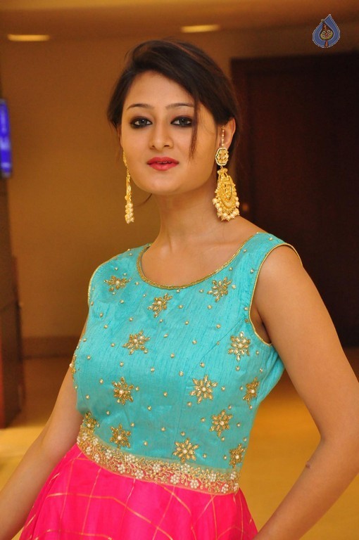 Nilofer New Gallery  - 7 / 36 photos