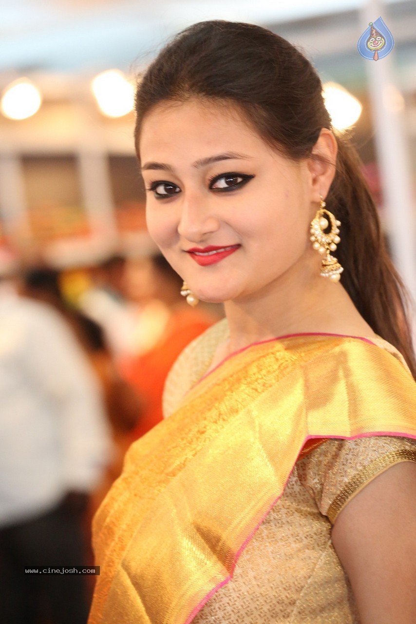 Nilofer New Photos - 46 / 64 photos