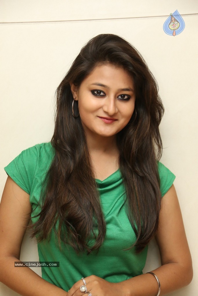 Nilofer New Photos - 50 / 72 photos