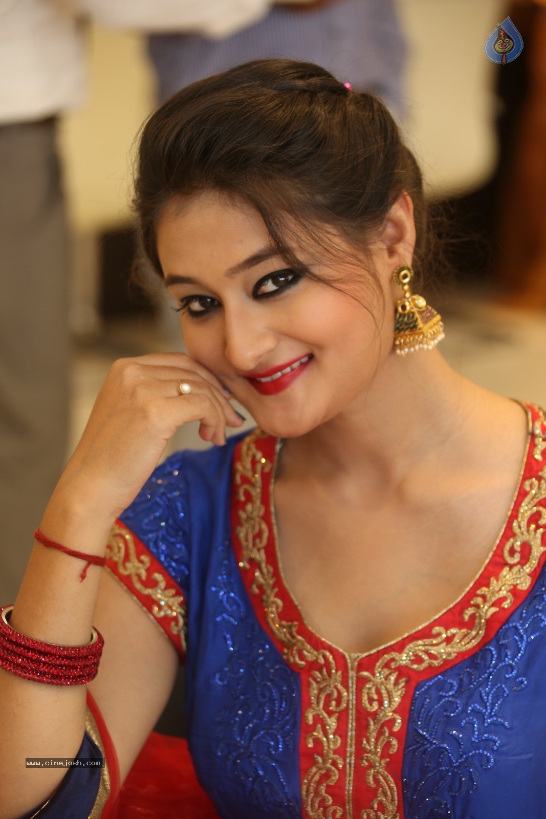 Nilofer New Photos - 14 / 80 photos