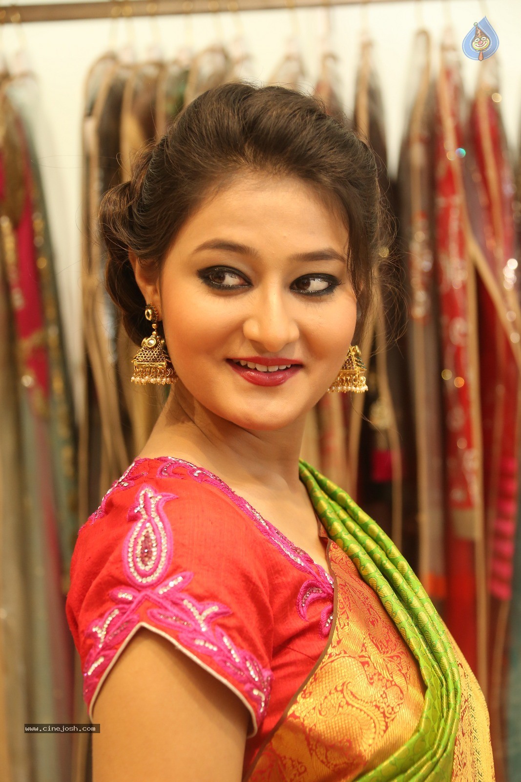 Nilofer New Photos - 37 / 80 photos