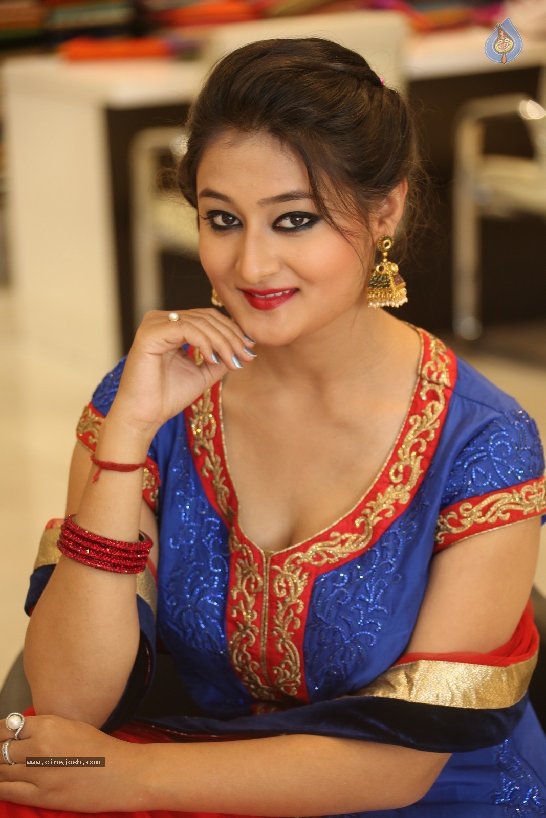 Nilofer New Photos - 38 / 80 photos