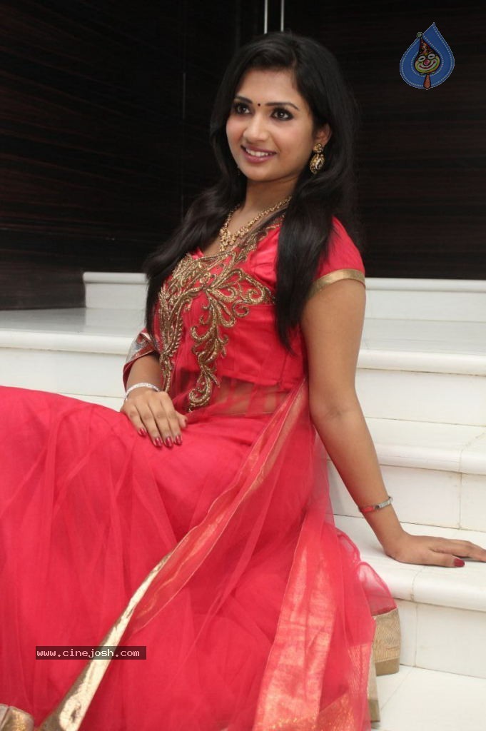 Niranjana Stills - 42 / 66 photos