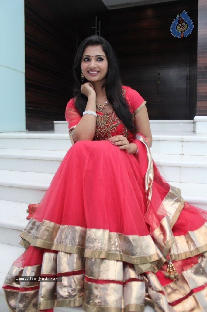 Niranjana Stills - 52 / 66 photos