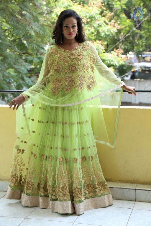 Nisha Latest Photos - 9 / 16 photos