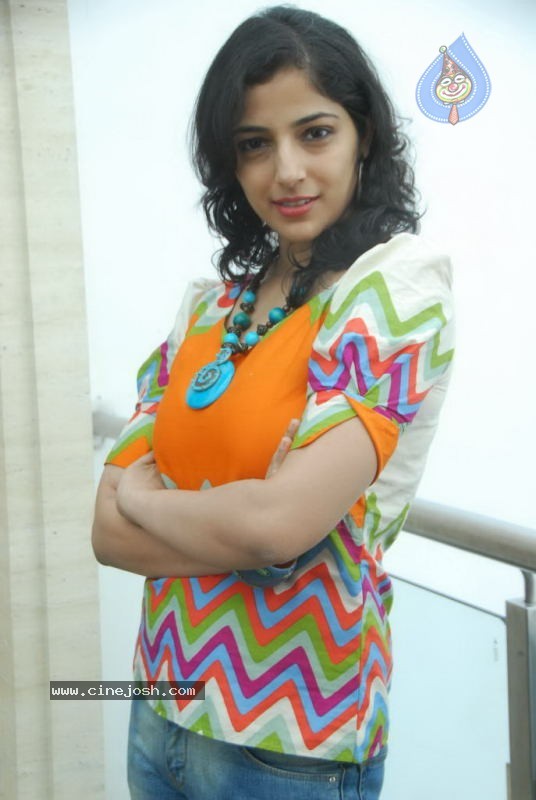 Nishanthi Actress Stills - 27 / 32 photos