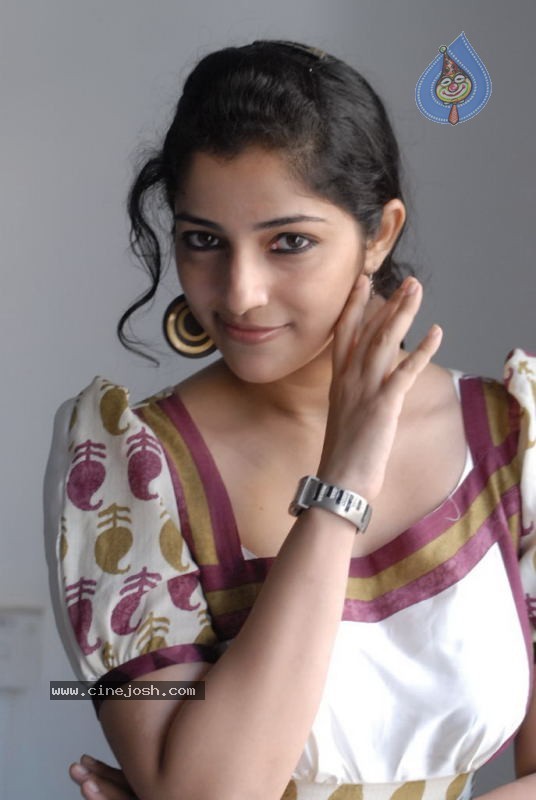 Nishanti Evani New Stills - 64 / 84 photos