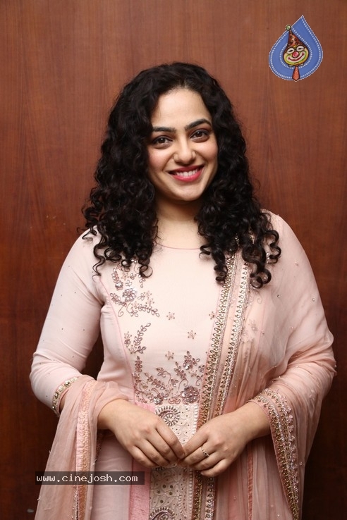 Nithya Menen Photos - 5 / 19 photos