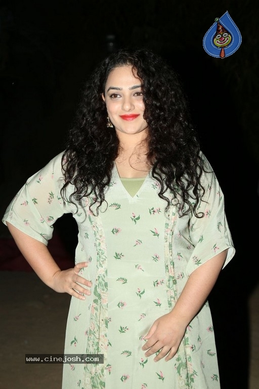 Nithya Menen Photos - 4 / 21 photos