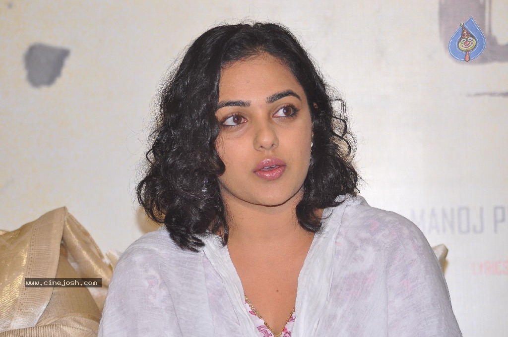 Nithya Menon - 35 / 100 photos