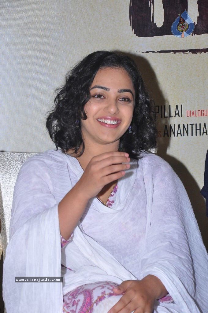 Nithya Menon - 55 / 100 photos