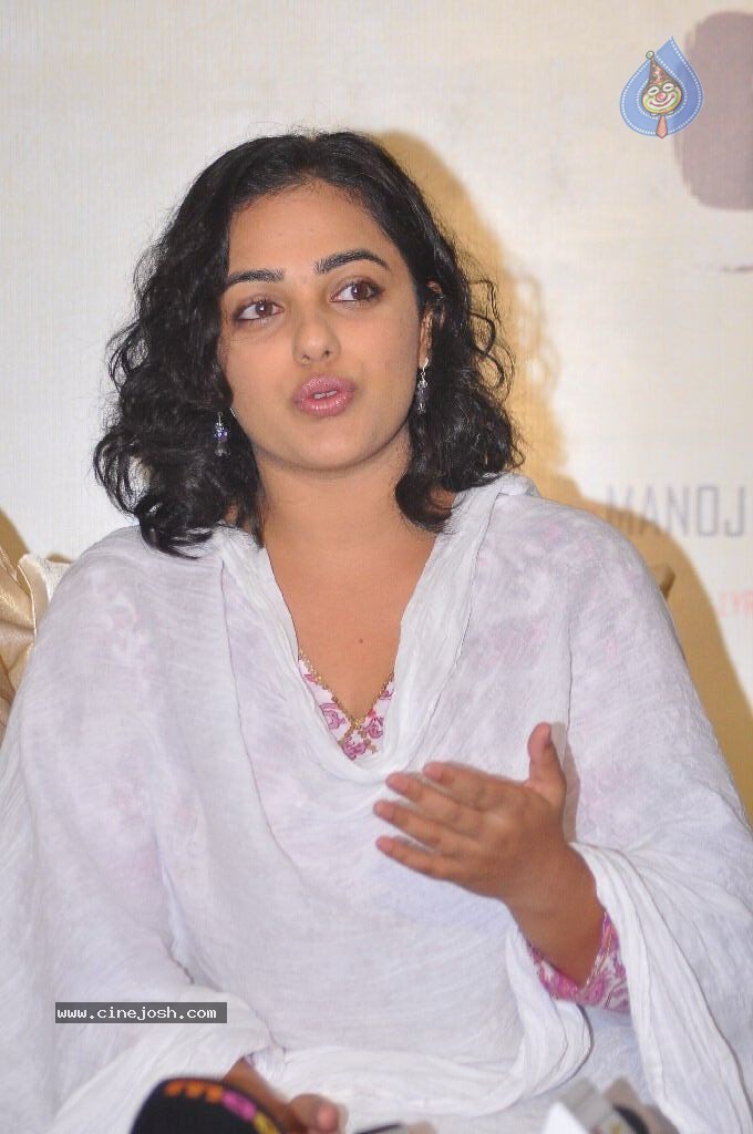 Nithya Menon - 76 / 100 photos