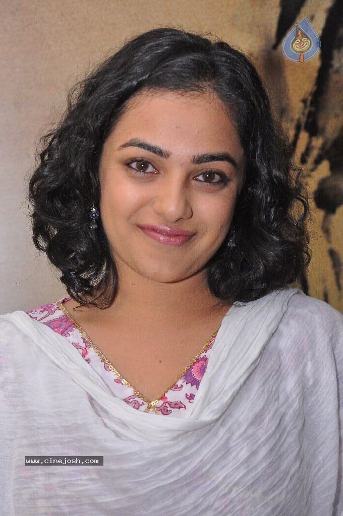 Nithya Menon - 98 / 100 photos