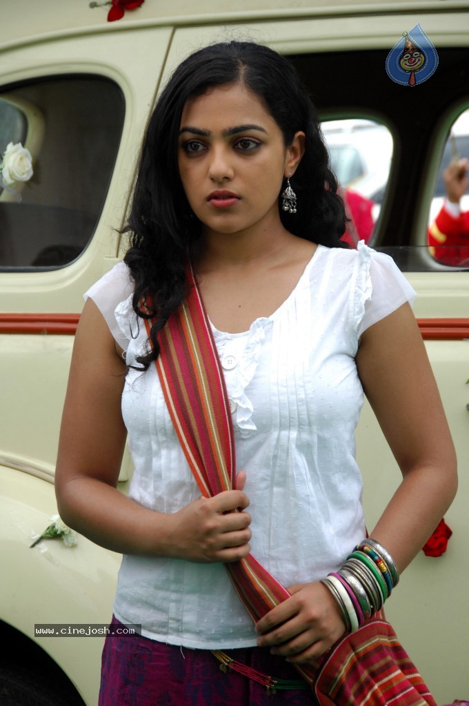 Nithya Menon Gallery Photo 59 of 87