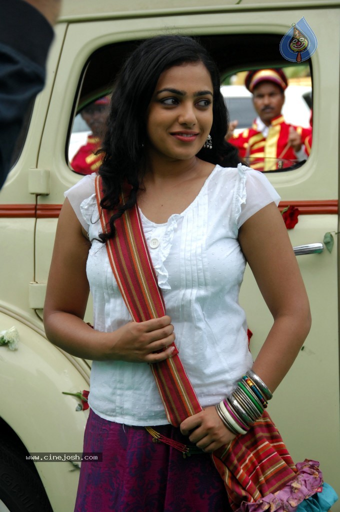 Nithya Menon Gallery - 21 / 87 photos