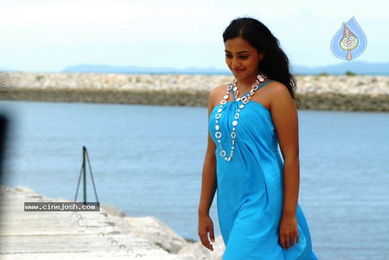 Nithya Menon New Stills - 41 / 178 photos