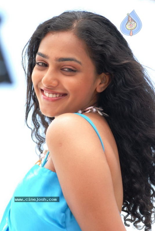 Nithya Menon New Stills - 62 / 178 photos