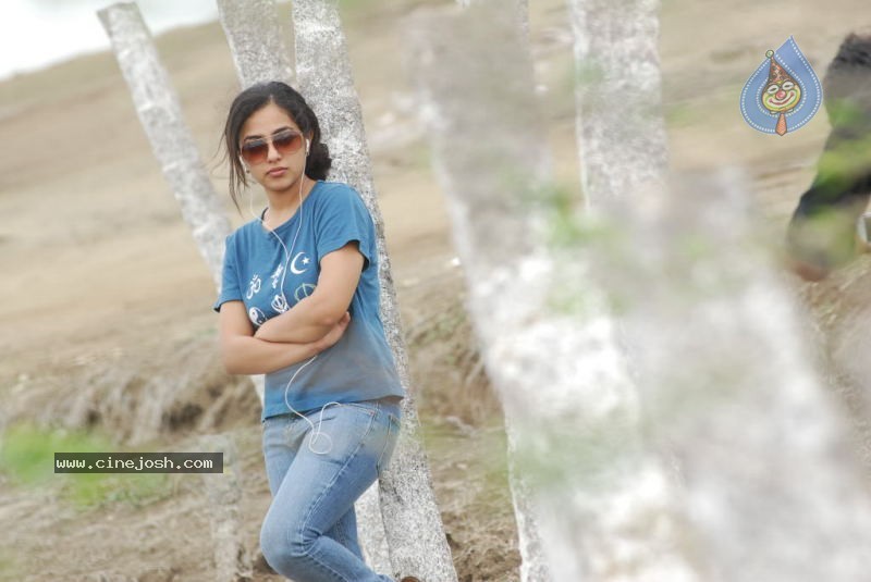 Nithya Menon New Stills - 129 / 178 photos