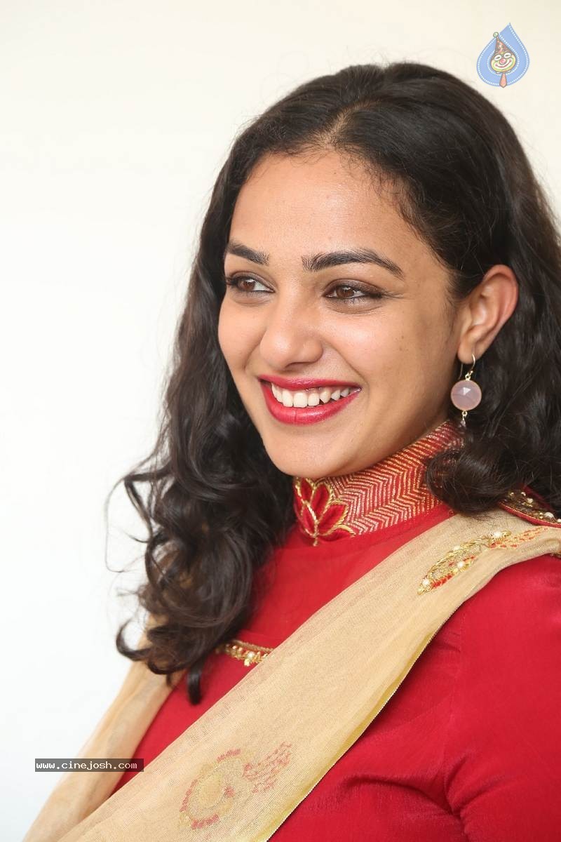 Nithya Menon Photos - 10 / 60 photos