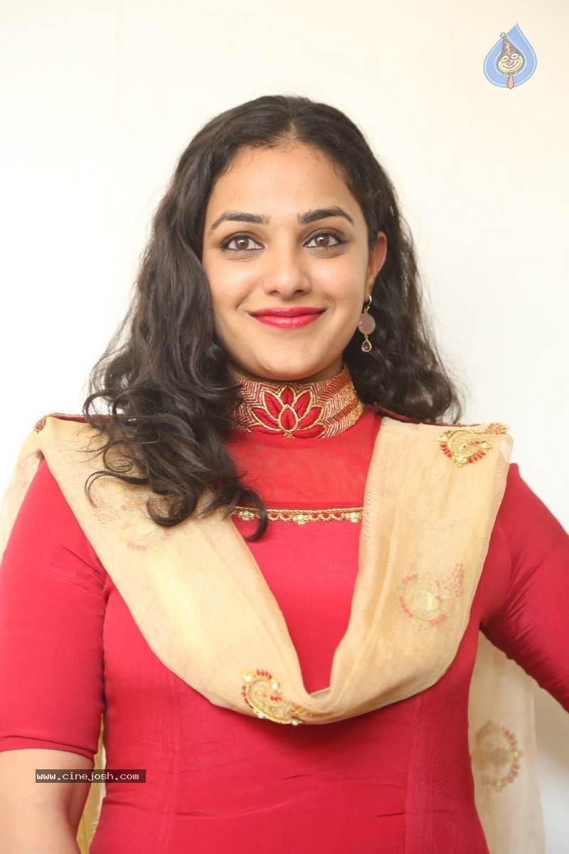 Nithya Menon Photos - 11 / 60 photos