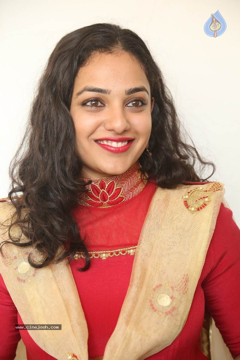 Nithya Menon Photos - 19 / 60 photos