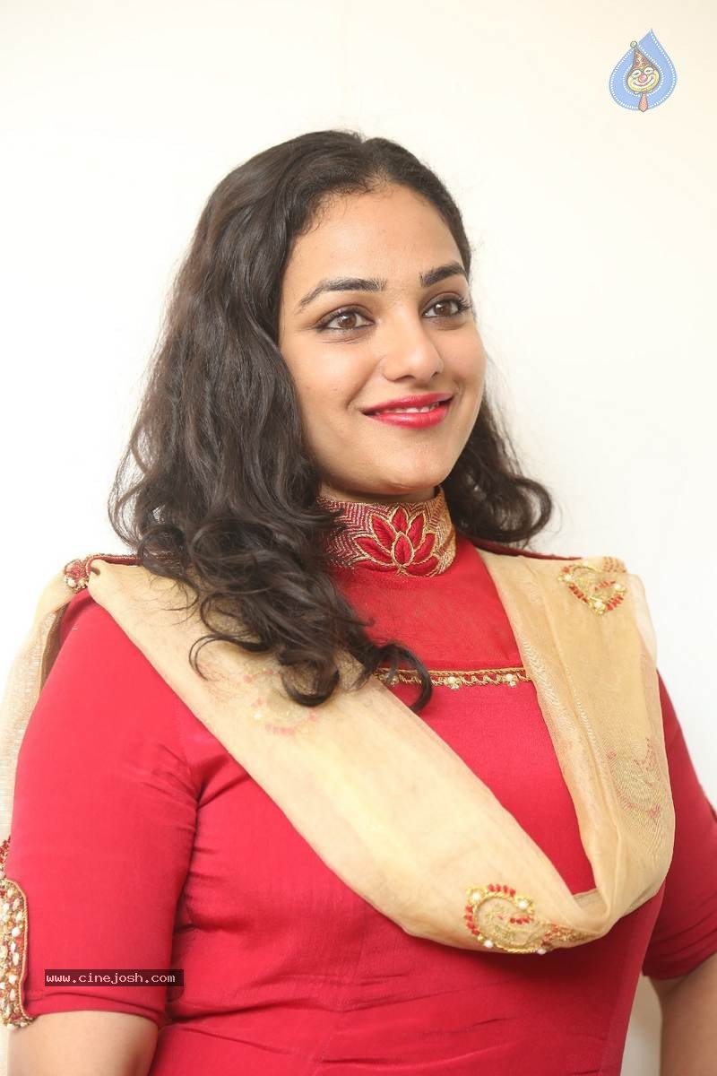 Nithya Menon Photos - 21 / 60 photos