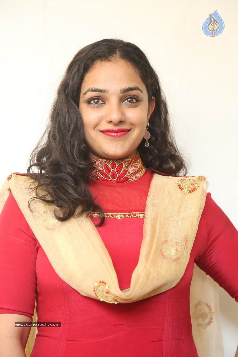 Nithya Menon Photos - 37 / 60 photos