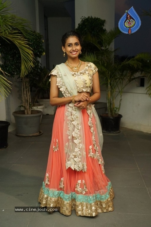 Nithya Naresh Stills - 12 / 14 photos