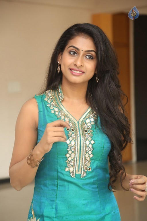 Nithya New Photos - 13 / 56 photos