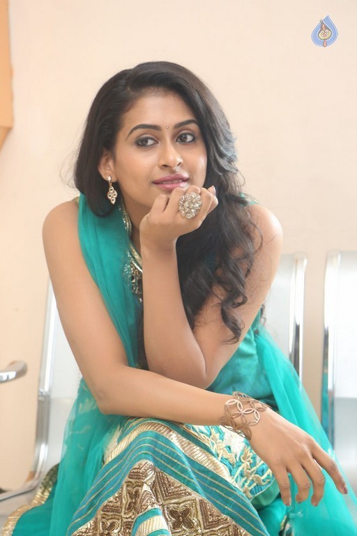 Nithya New Photos - 24 / 56 photos