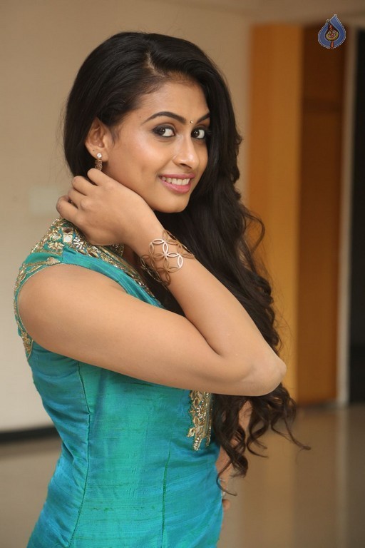 Nithya New Photos - 49 / 56 photos