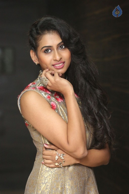 Nithya New Photos - 20 / 42 photos