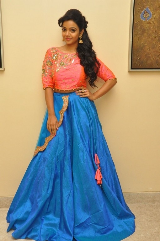 Nithya Shetty Gallery - 18 / 30 photos