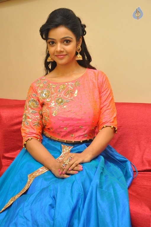 Nithya Shetty Gallery - 25 / 30 photos