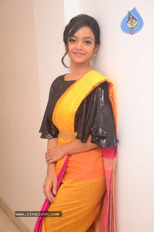 Nithya Shetty Pictures - 2 / 21 photos