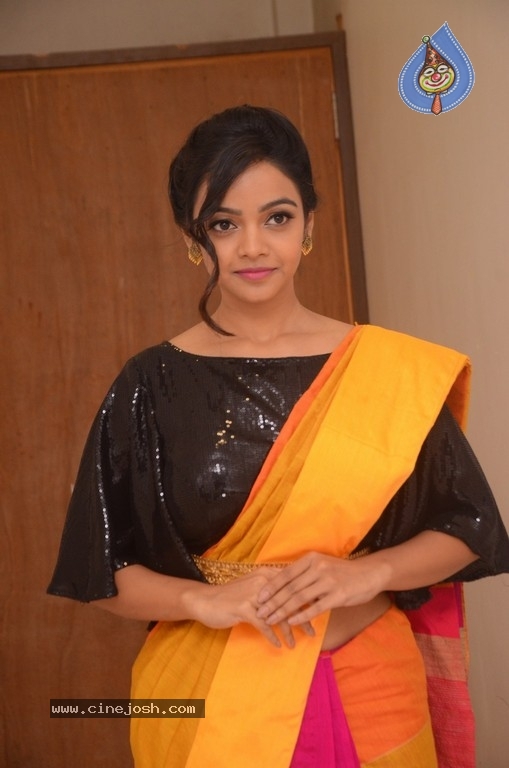 Nithya Shetty Pictures - 12 / 21 photos