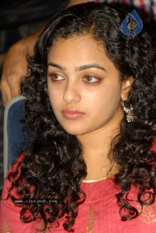 Nitya Menon Gallery - 35 / 37 photos