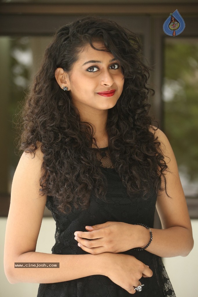 Nitya Stills - 6 / 147 photos